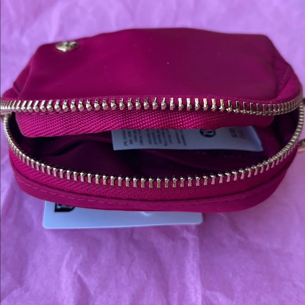 Authentic Lululemon Everywhere Belt Bag Nano - Picture 12 of 16